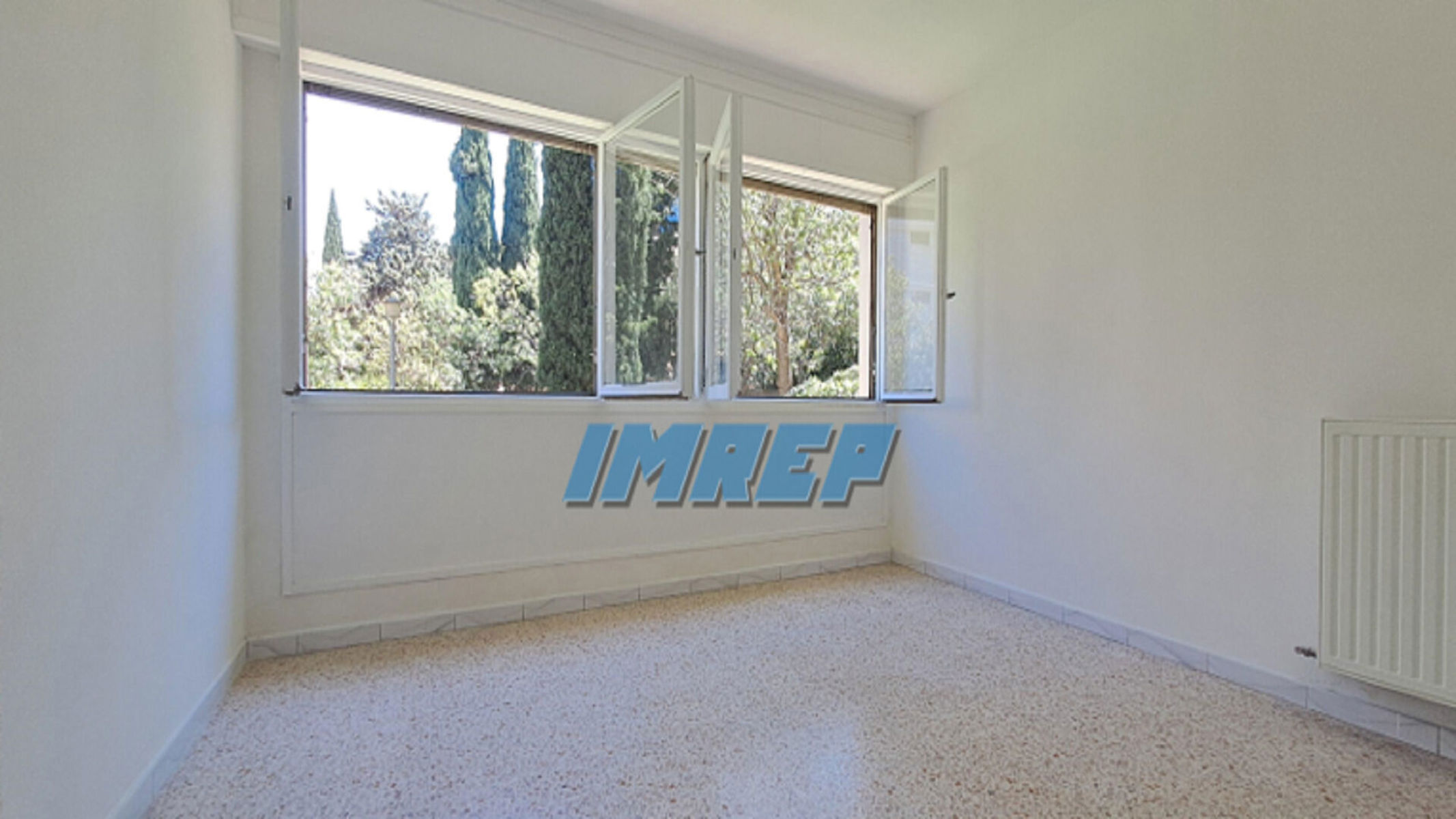 791-Grand T3/4 lumineux balcon cave et parking - 13010 MARSEILLE - 10