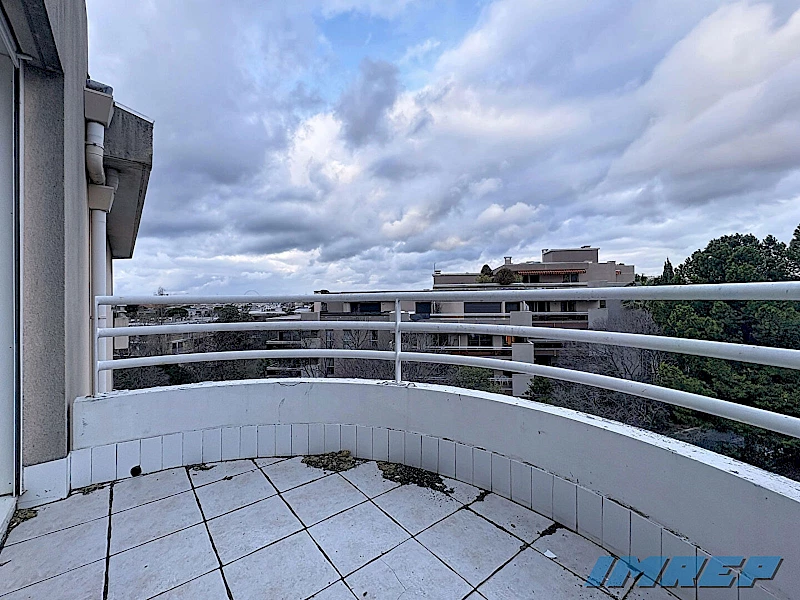 1038-13008 ST ANNE  BONNEVEINE dernier étage type 3 de  95 m2 TERRASS