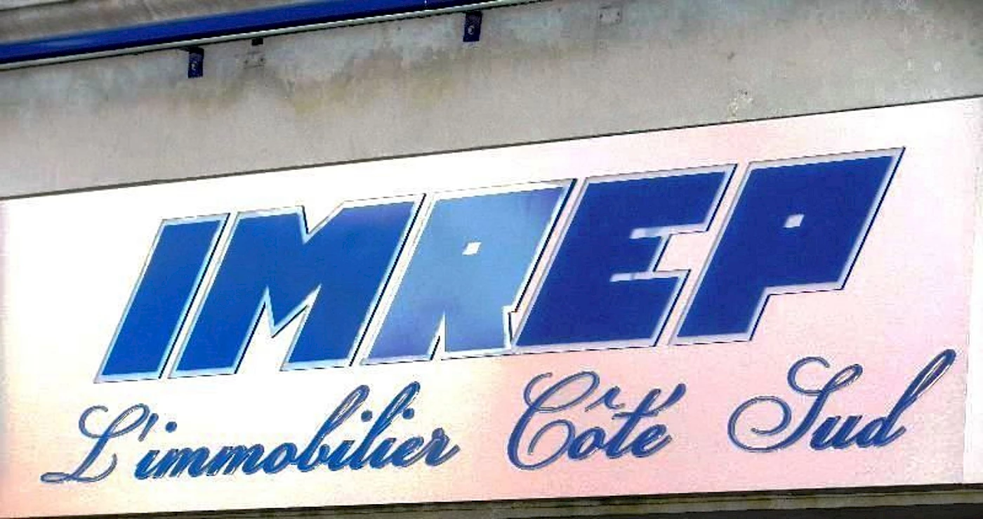 RESTAURANT Sur un PORT du Var