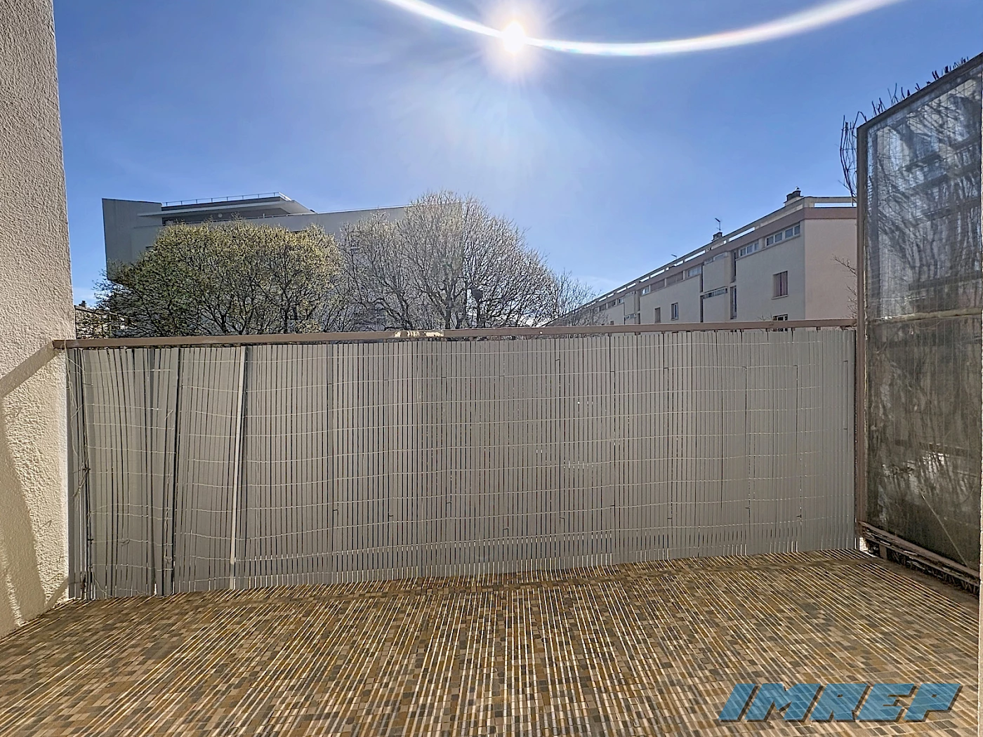 1077-Appartement Marseille 3 pièce(s) 70 m2