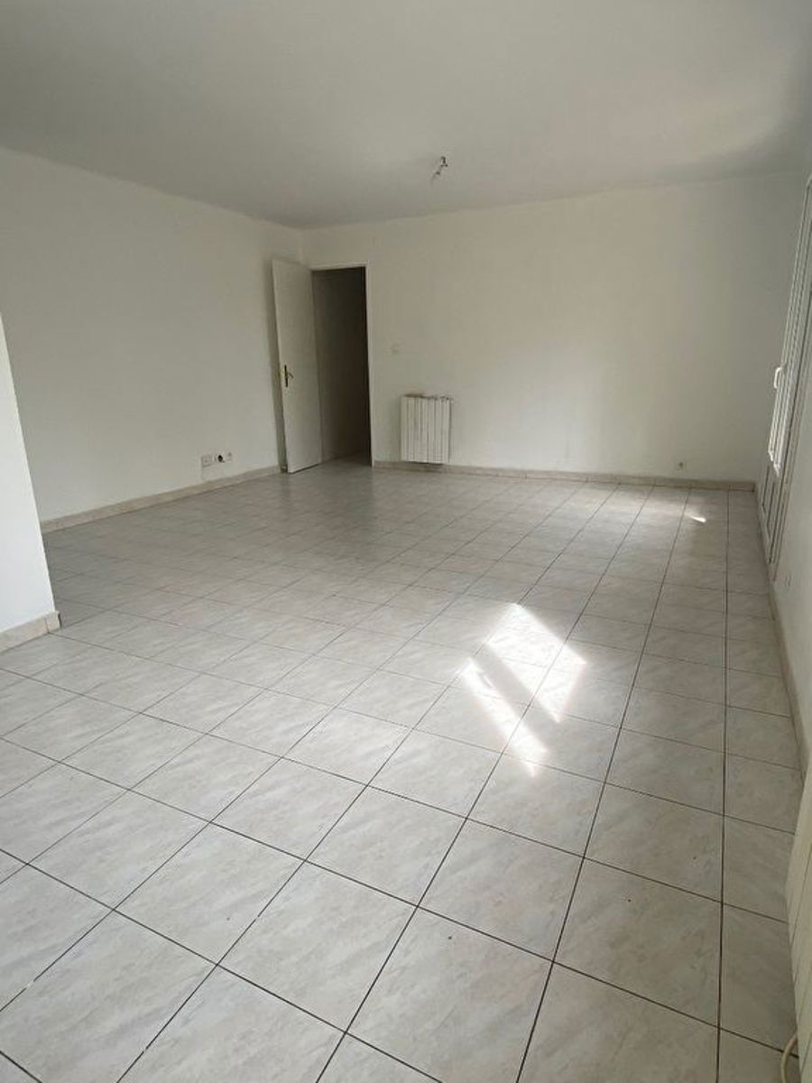 10933-Appartement 3 pièces - Ste Marguerite - 13009 - 5