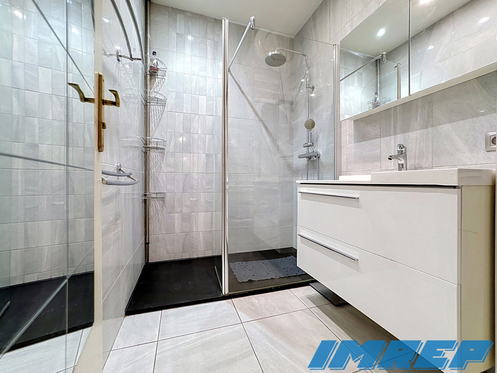 APPARTEMENT T4, 73 m², 205 000€ / SAINT-GINIEZ - 5