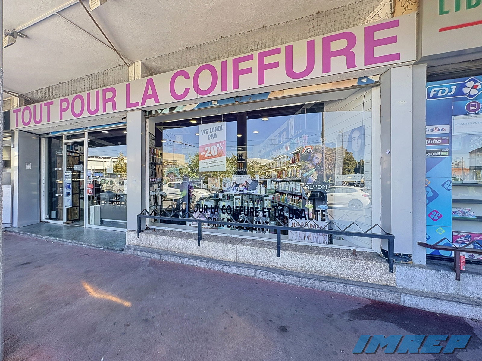LOCAL STE MARGUERITE - 1